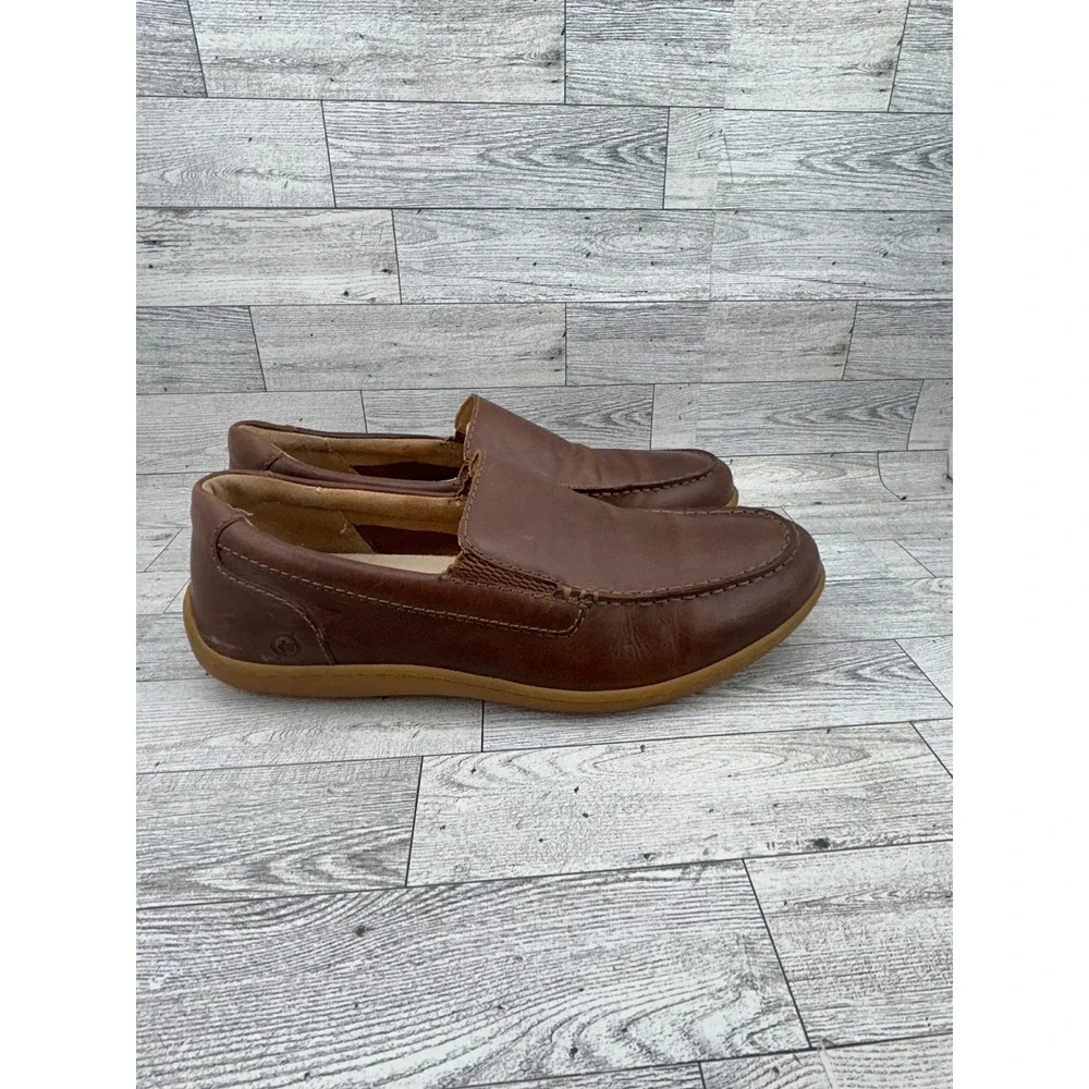 Born Men Brown Leather Moc Toe Slip On Loafers Shoes H44116 Size 9.5‎ M
